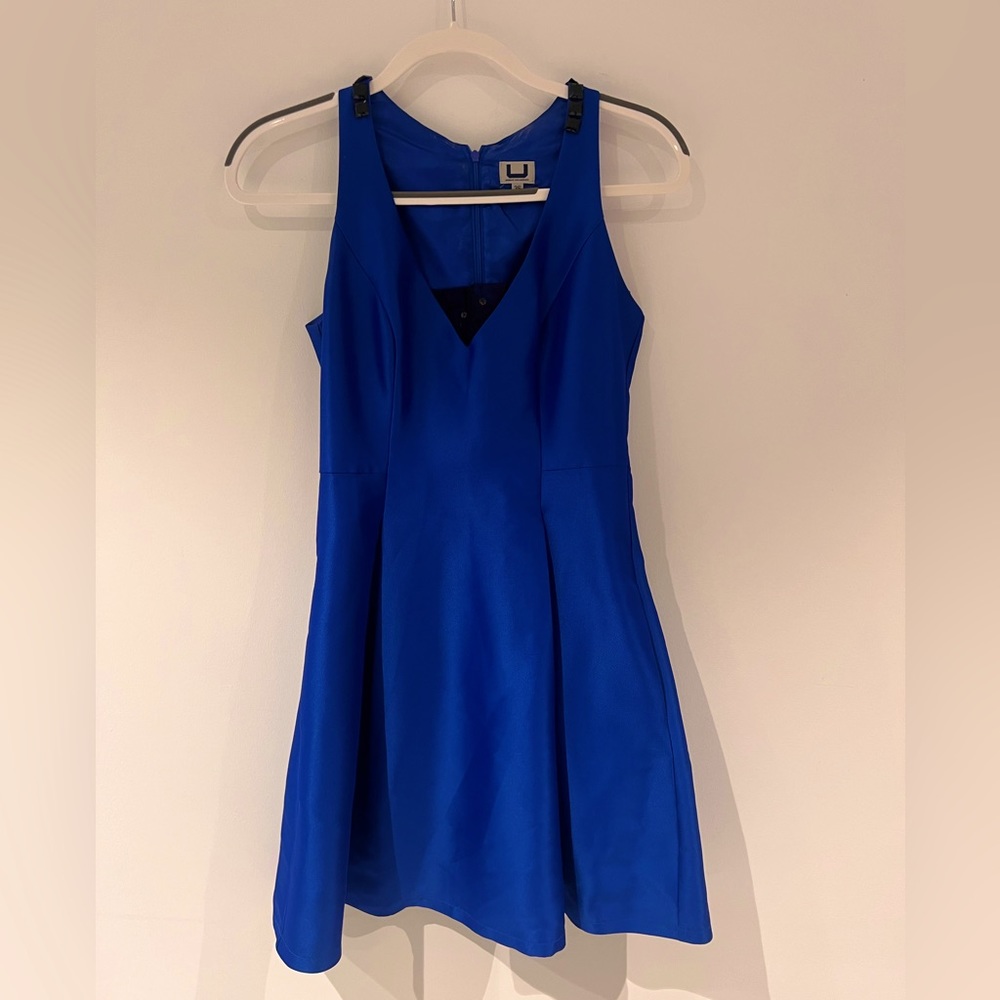 Adolfo Dominguez Blue Satin Evening dress. Size 36